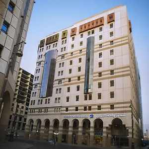 ** Hotel Guest Oasis Saudi Arabia